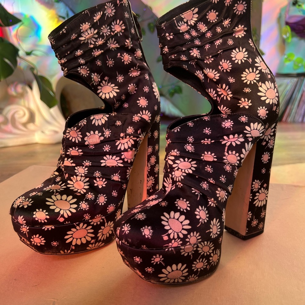 Miu Miu Daisy Floral Platform Heels 39 - Picture 5 of 6